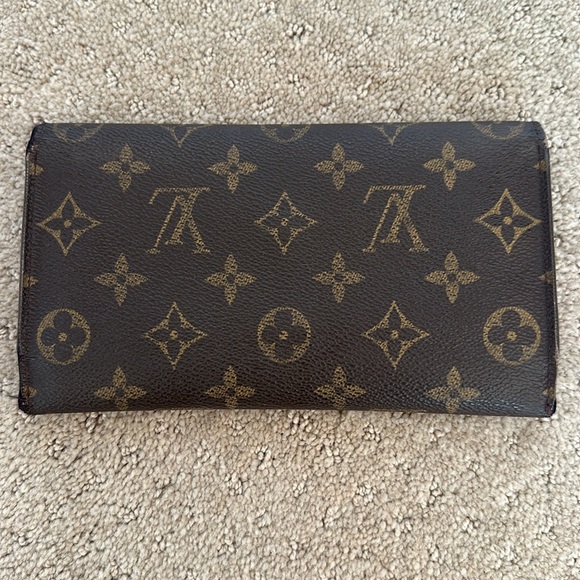 Louis Vouitton Vintage 1993 Sarah Wallet - Picture 3 of 6